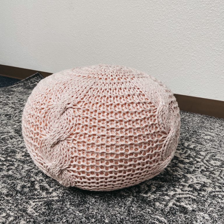 BLUSH POUF